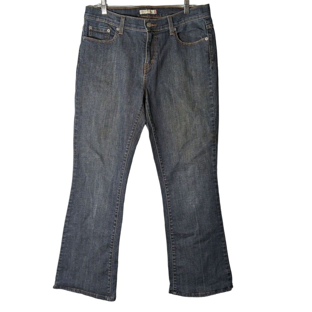 Levi's 515 Boot Cut Women's Size 10 Med 36" x 29" Denim Blue Jeans Closet Staple